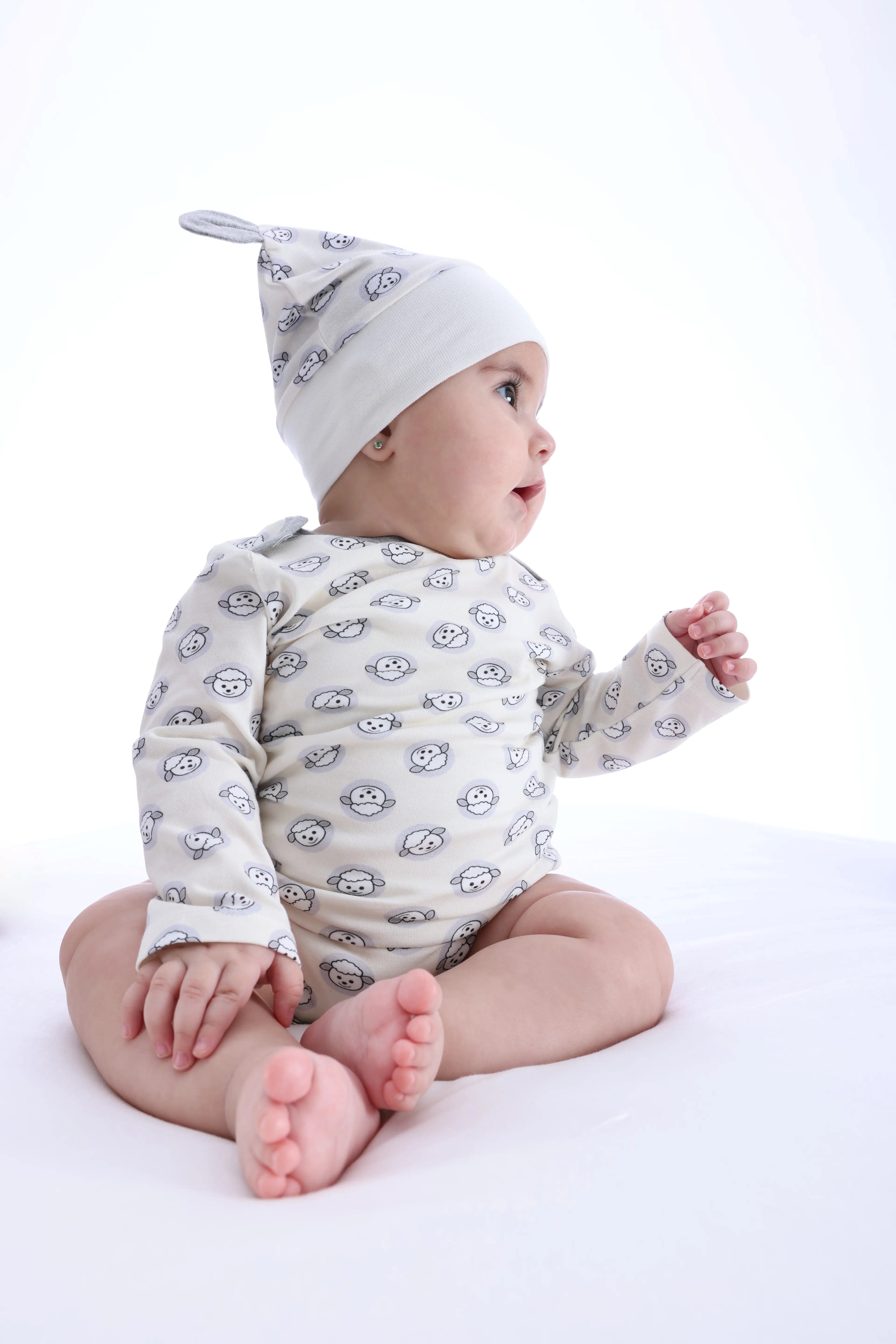Organik Pamuk Kuzu Baskılı Unisex Bebek Body