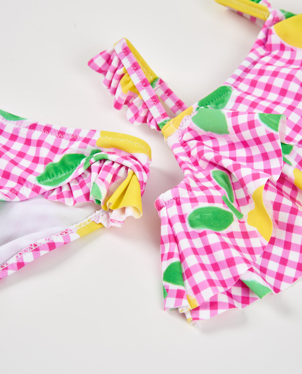 tuc-tuc-gingham-bikini-limon-aplike-closeup-yakinplan