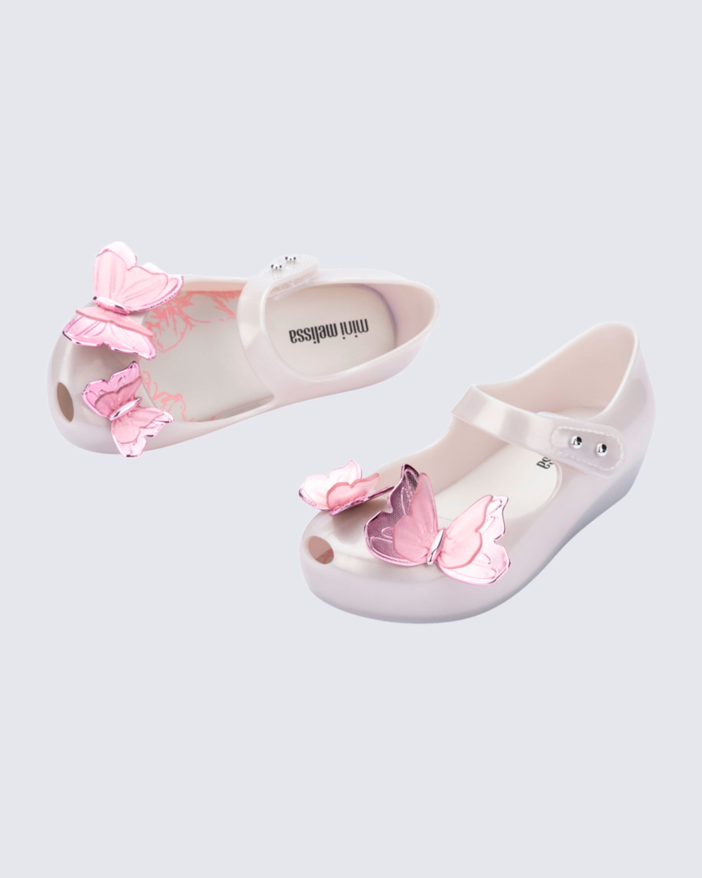 Mini Melissa Ultragirl Fly Baby beyaz kelebek detay ön görünüm