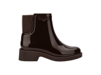 Melissa Chelsea Boot Dark Brown yan görünüm – klasik Chelsea bot formu ve hafif EVA taban.