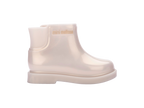 Mini Melissa Chelsea Boot II BB bej yandan görünüm, zamansız chelsea bot stili, Mini Melissa kalitesi, şehir şıklığı