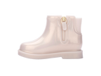 Mini Melissa Chelsea Boot II BB bej fermuarlı yan görünüm, kolay kullanım sağlayan fermuar detayı, modern ve sade tasarım