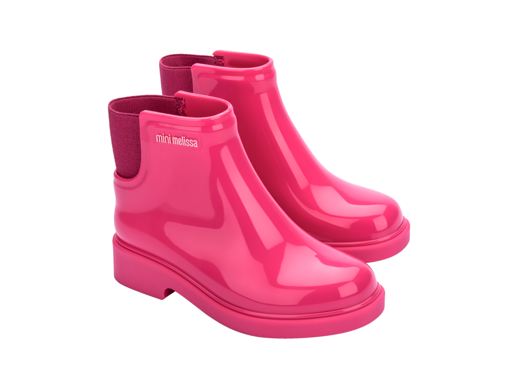 Parlak pembe Mini Melissa Chelsea Boot II INF çift görünüm, kolay giyilen yan elastik detaylı çocuk botu