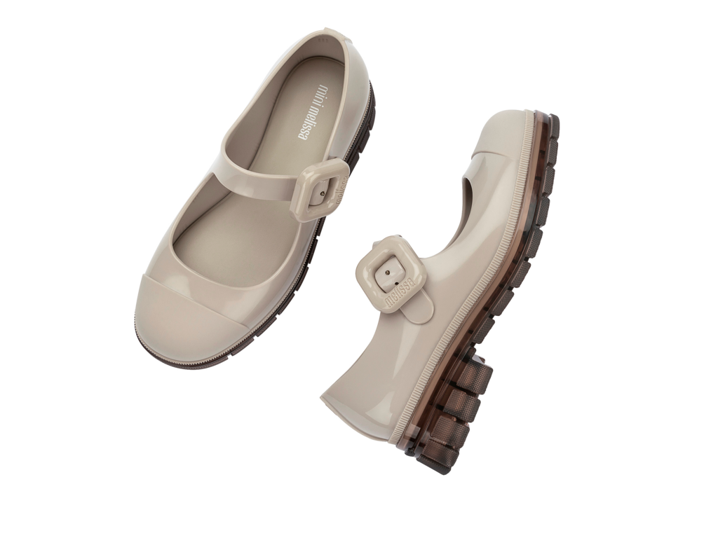 Mini Melissa June INF bej kız çocuk Mary Jane ayakkabı, üstten görünüm, tokalı ve kalın tabanlı