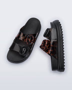 Melissa Cozy Platform Black/Tortoise kadın platform terlik üstten görünüm – ayarlanabilir çift tokalı tasarım