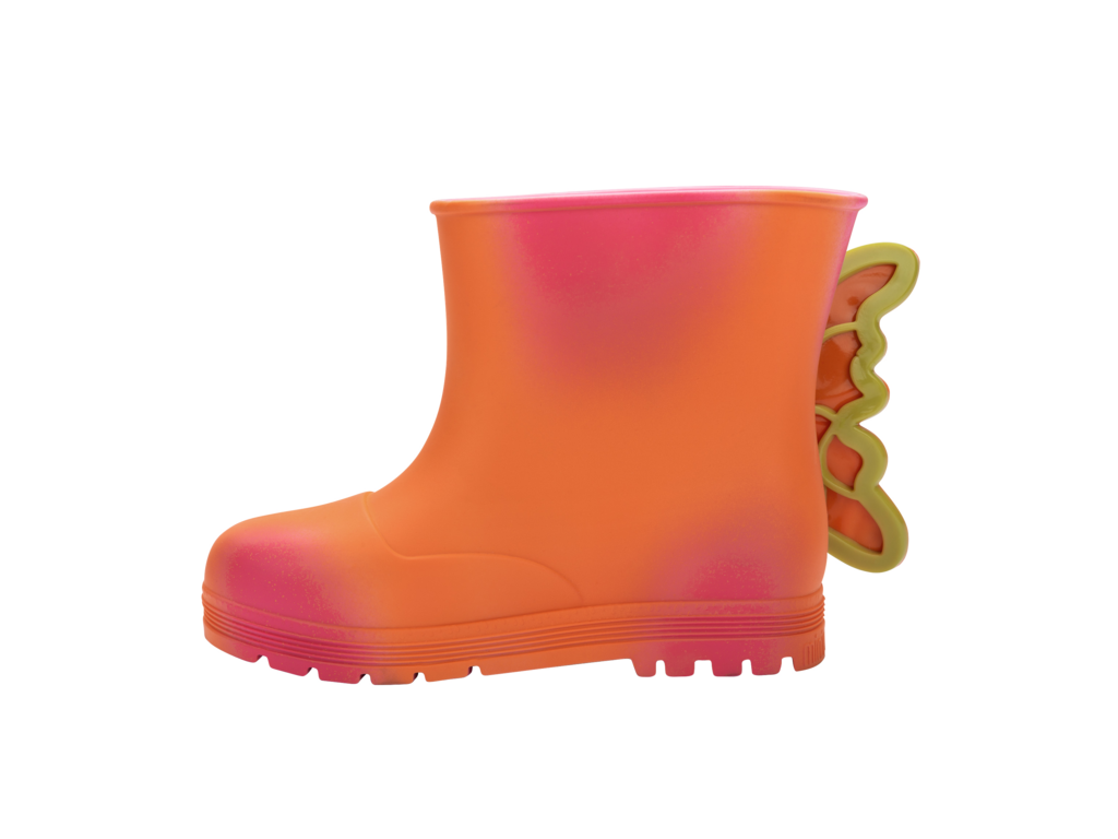 Mini Melissa Welly Wonderland BB arka yan görünüm – Riki Baby&Kids, renk geçişli turuncu pembe, konforlu tabanlı çocuk yağmur botu.