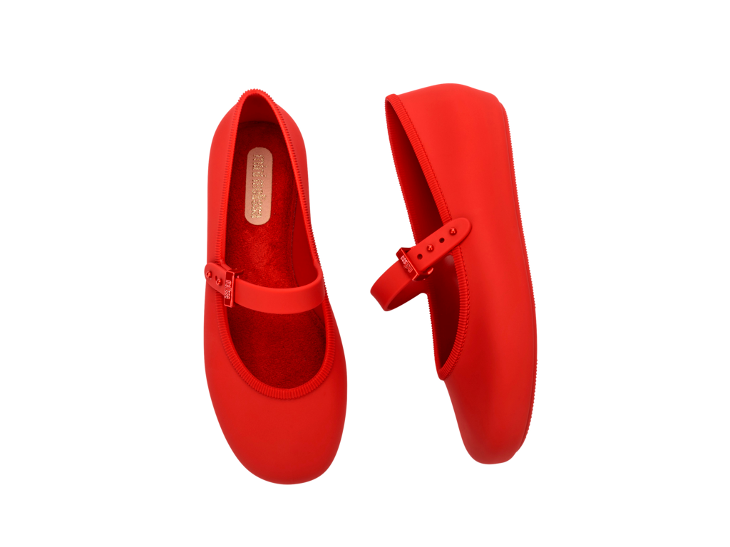 Mini Melissa Soft Ballerina INF kırmızı üstten görünüm, ayarlanabilir kayışlı balerin çocuk ayakkabısı