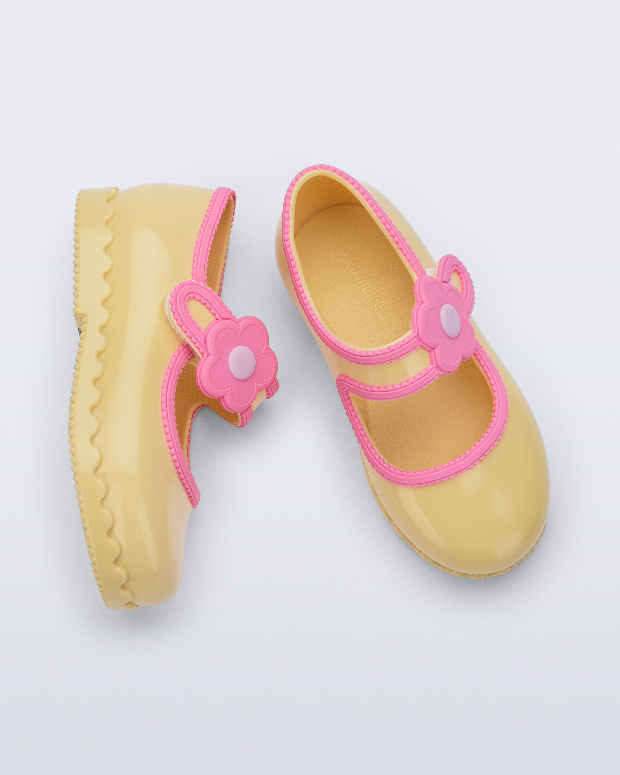 mini melissa hip ballerina baby sarı renkli pembe çiçekli çocuk ayakkabi