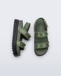 melissa dune platform yesil kadin sandalet ustten cekim detay goruntu