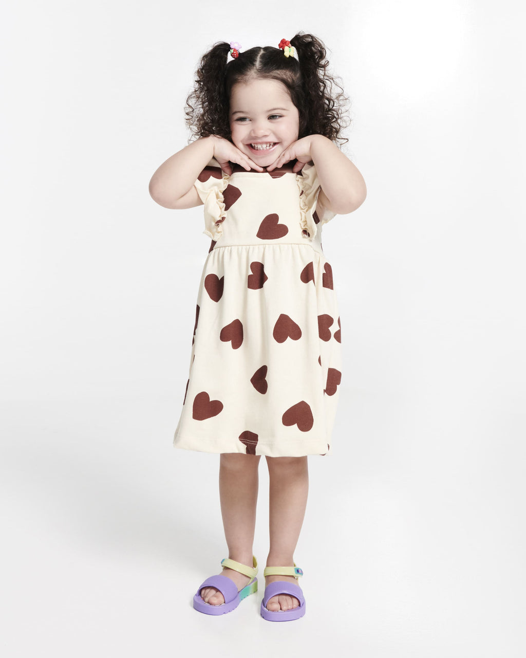 Mini Melissa Colors renkli tabanlı kız çocuk sandalet model üzerinde görünüm