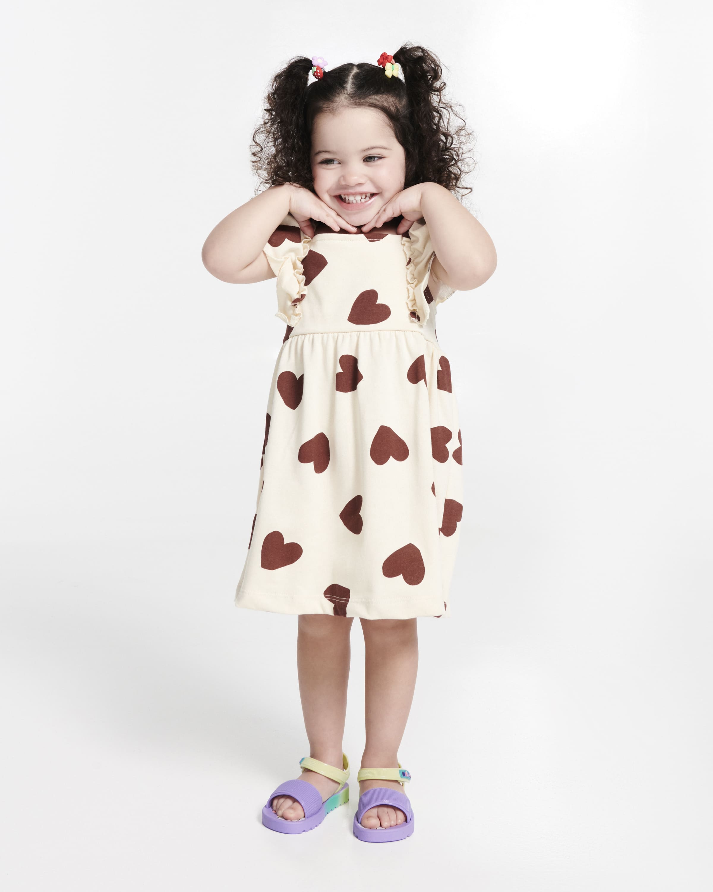 Mini Melissa Colors renkli tabanlı kız çocuk sandalet model üzerinde görünüm