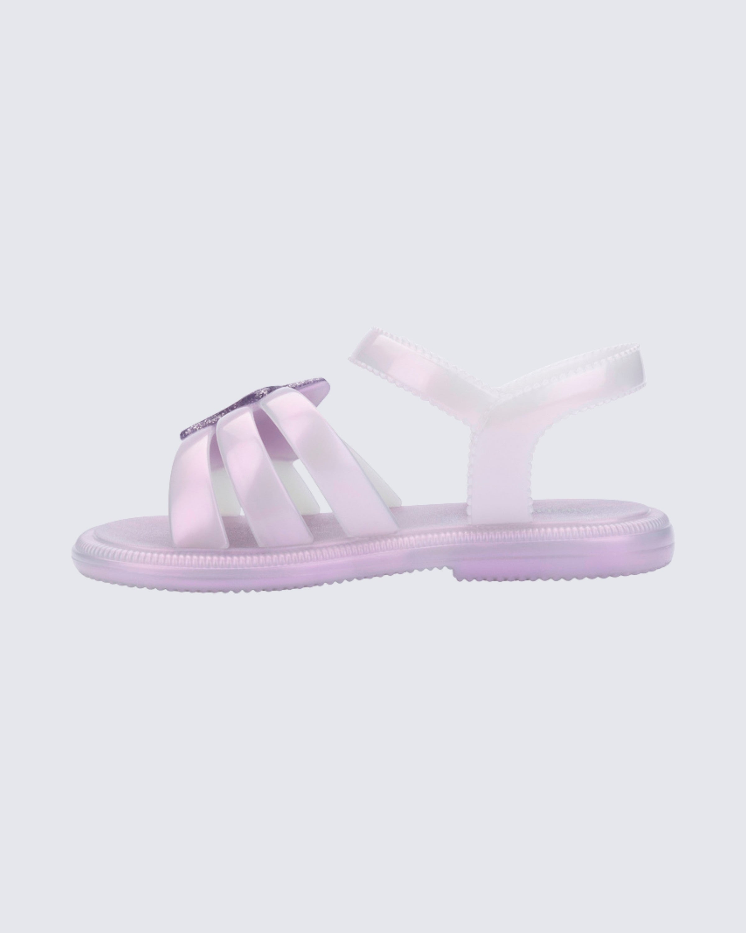 Mini Melissa Star Sandalet Baby lila, konforlu taban yapısı, yaz aylarına uygun çocuk sandalet