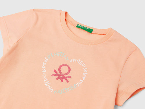 Benetton Kız Bebek Yavruağzı Simli Benetton Logo Baskılı Tişört