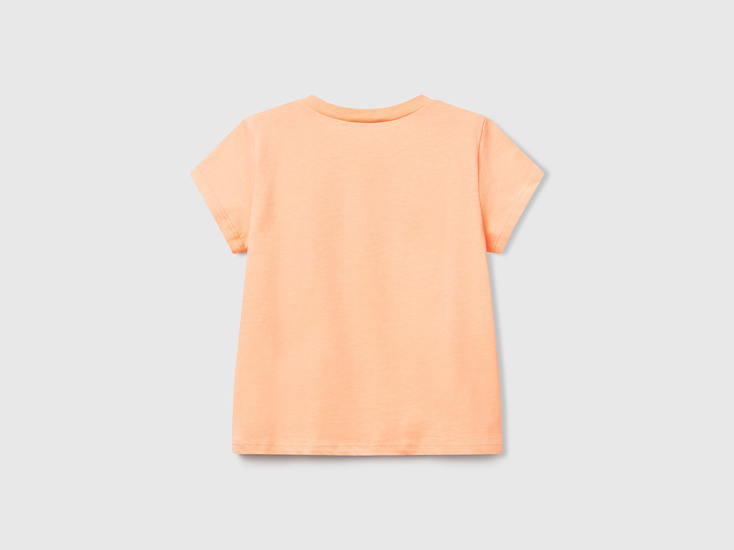 Benetton Kız Bebek Yavruağzı Grafik Baskılı Kısa Kollu Tişört