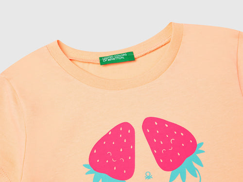 Benetton Kız Bebek Yavruağzı Grafik Baskılı Kısa Kollu Tişört