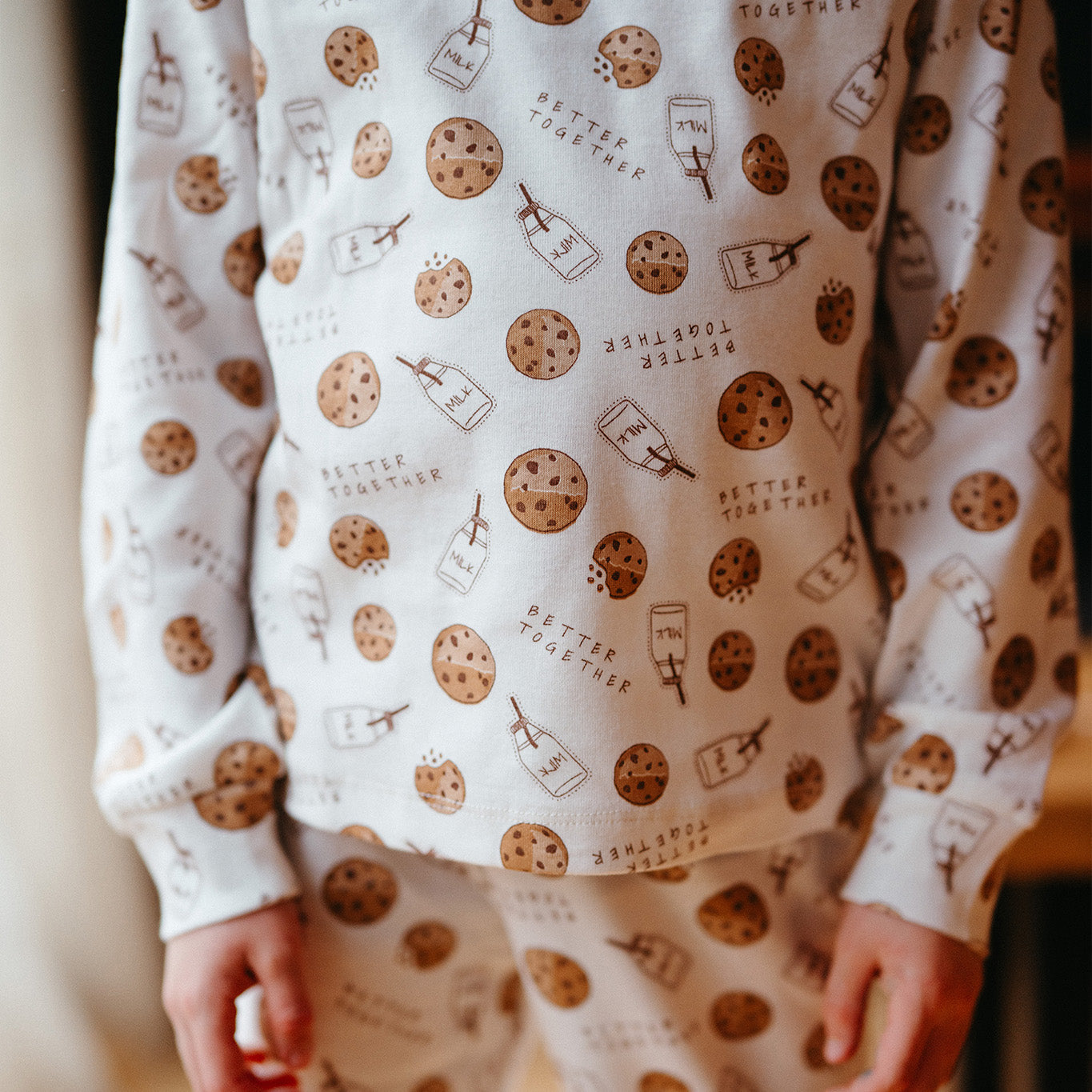 Tatlı desenli organik pamuk pijama seti – Antebies