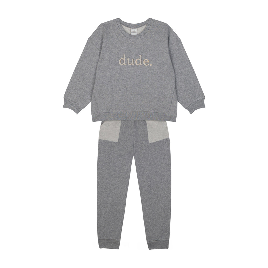 Rahat ve modern tasarımlı çocuk sweatshirt pantolon seti