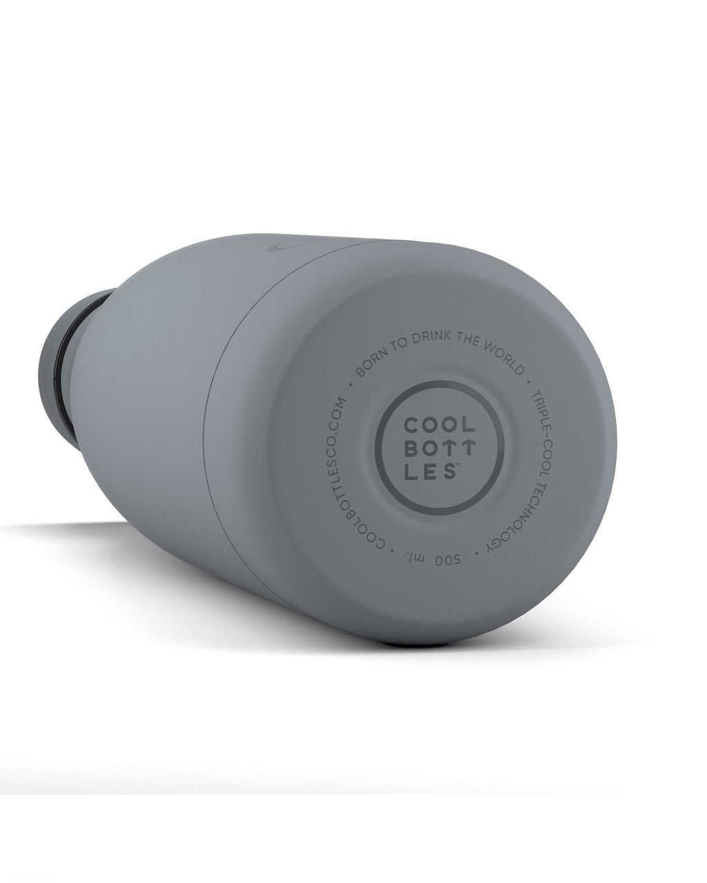 Cool Bottles Pastel Grey mat yüzey ve taban logosu yakın çekim