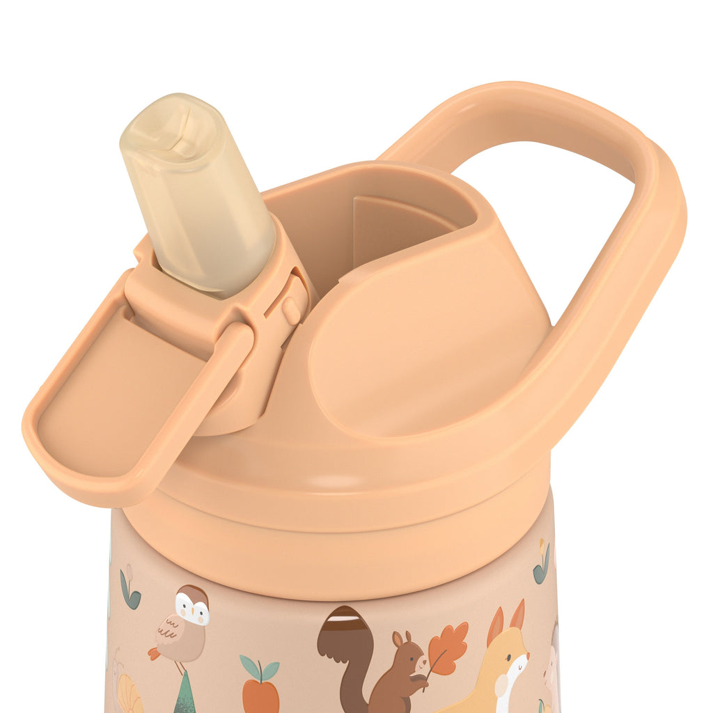 Cool Bottles Kiddies kulplu kapak ve silikon BiteFlow ağızlık yakın çekimi