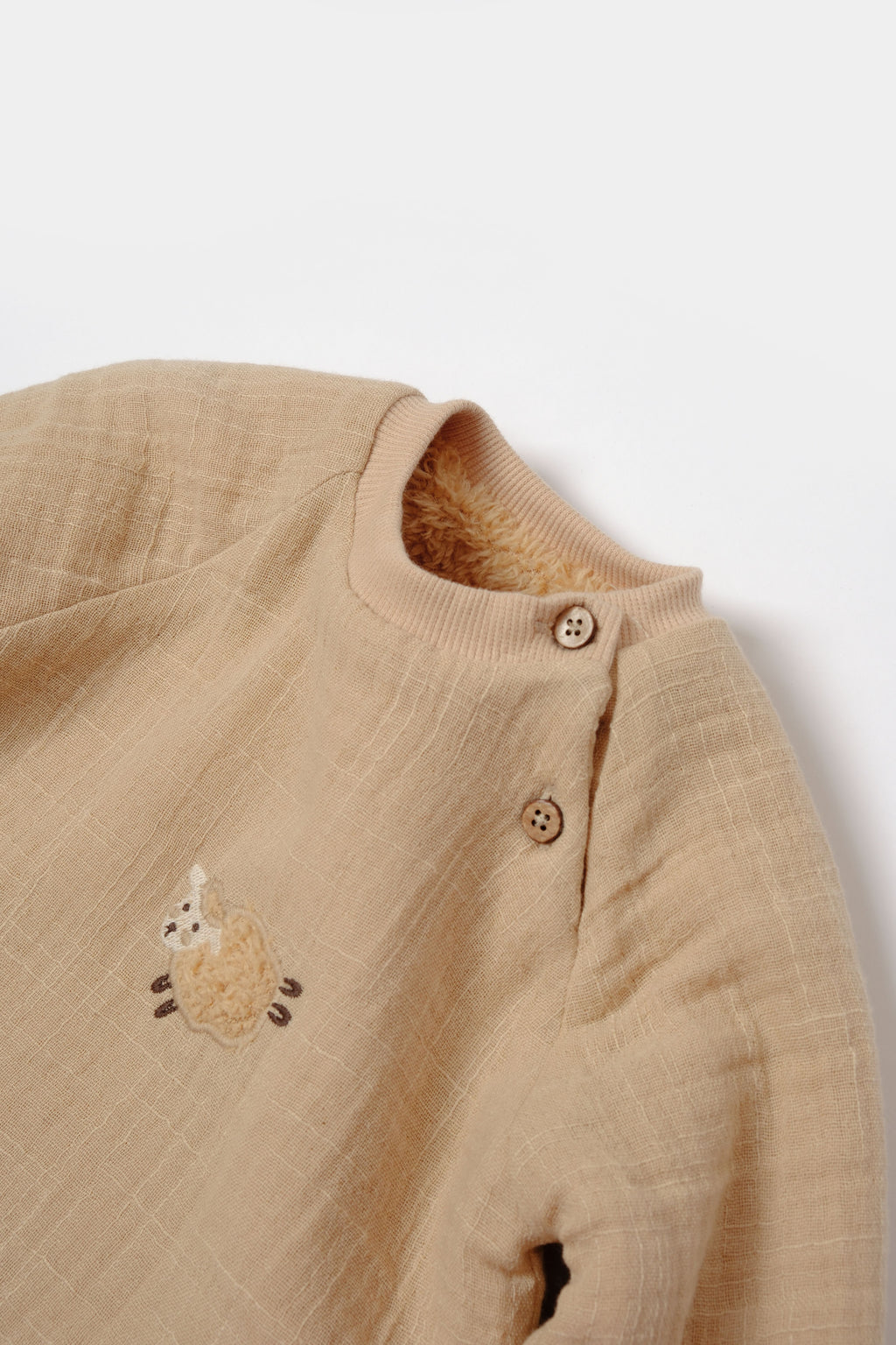 Müslin & Wellsoft İçi Kürklü İki Parça Kuzu Nakışlı Takım