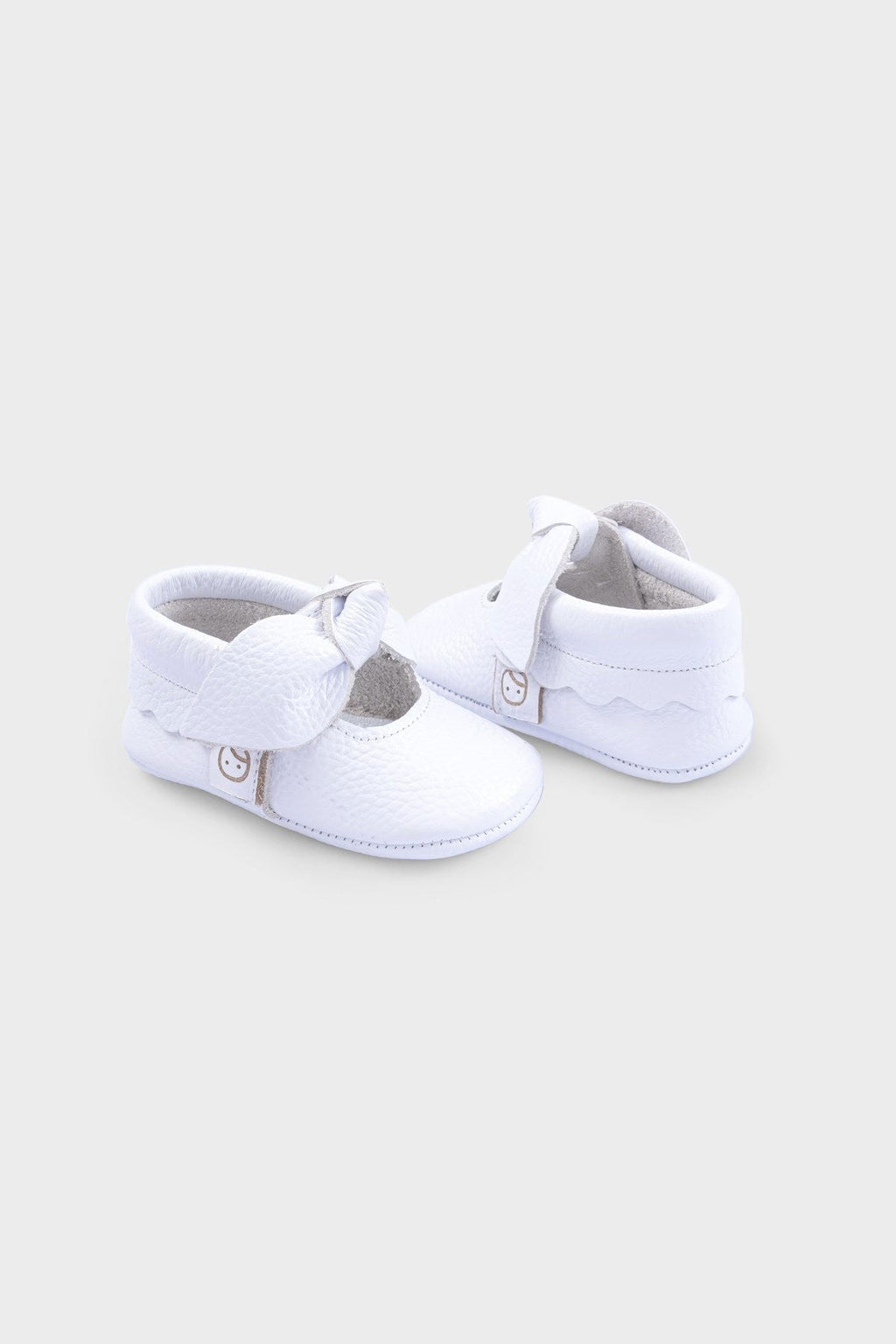 Fiyonklu Deri Beyaz Bebek Patiği - Riki Baby&Kids
