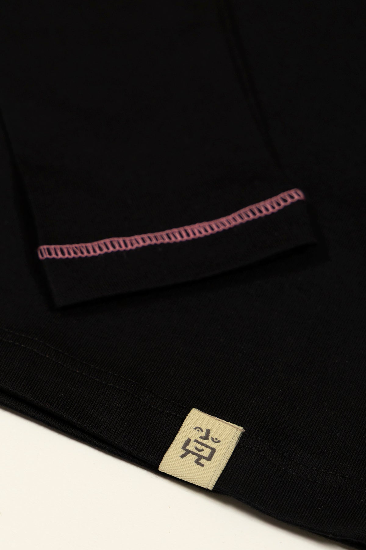 Pink Lady Beetle Uzun Kollu T-Shirt – Siyah