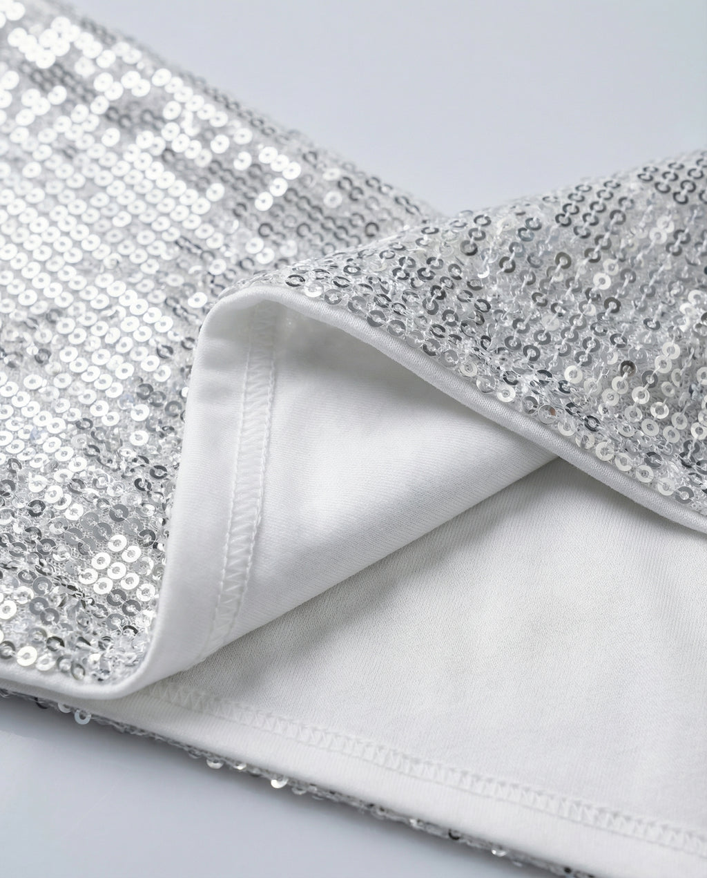 Red Sparkle Couture Set – Özel Dikim Pul Payet Ceket & Pantolon Takımı