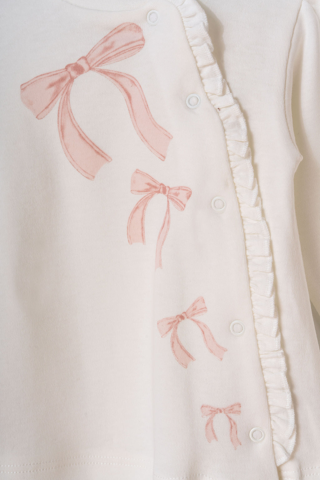 Organik Pamuk Yan Düğmeli Fiyonklu Takım – Bow Koleksiyonu