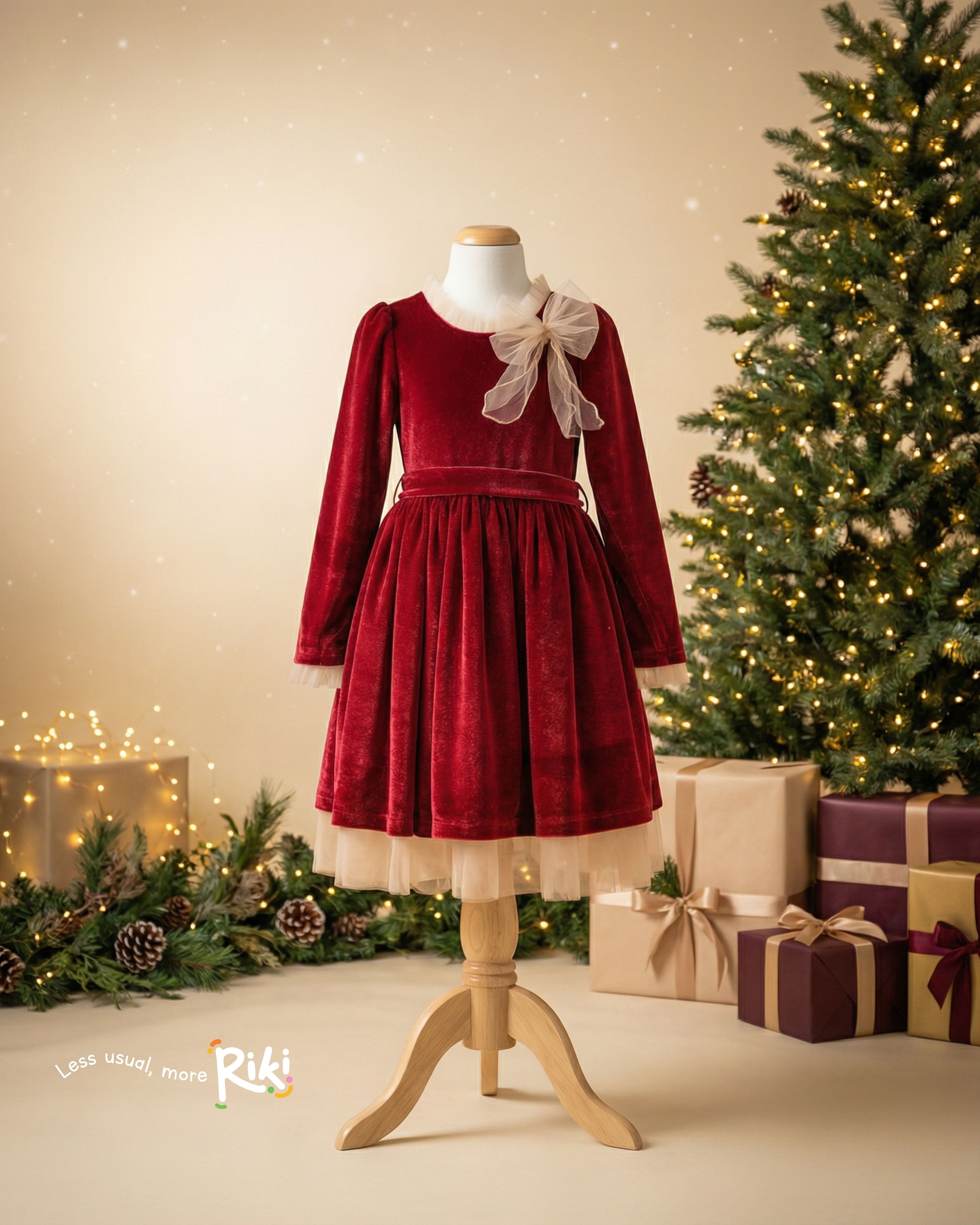 Velvet Bloom  Özel Dikim Kız Çocuk Elbisesi – Kırmızı