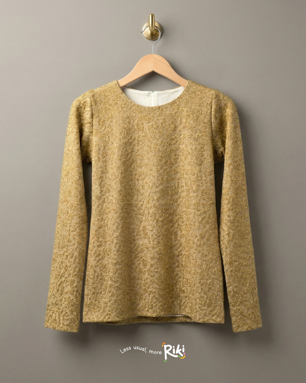 Golden Elegance Bluz – Dokulu Gold Motifli Özel Dikim