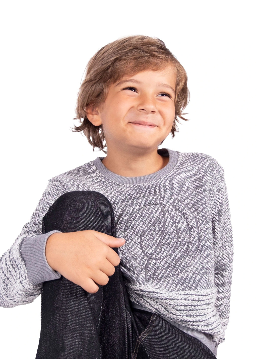 Gri erkek çocuk sweatshirt – %100 organik pamuk nakışlı örgü desenli