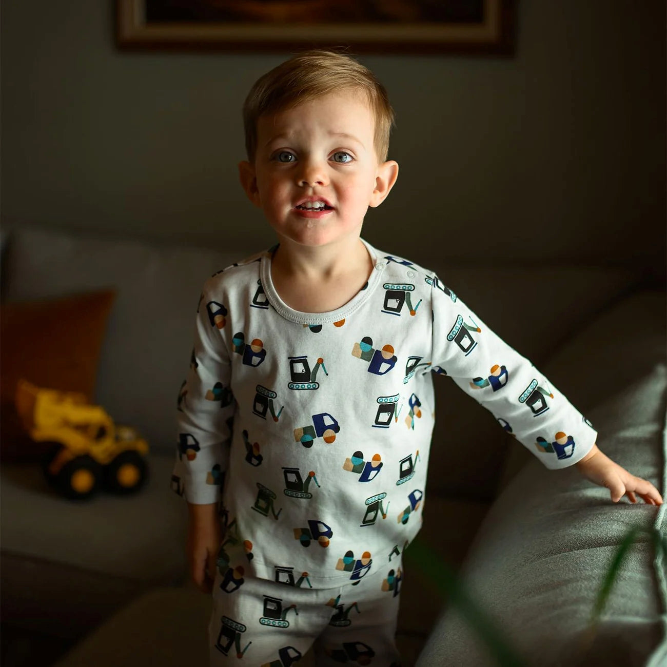 İnşaat ekibi desenli organik pamuk bebek t-shirt & pantolon seti – Riki Baby&Kids