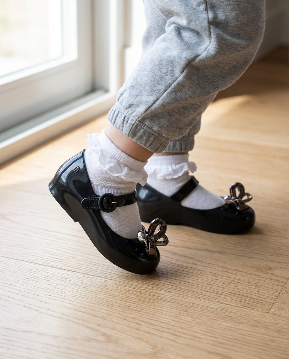 Mini Melissa Sweet Love Glam Siyah Metalik Fiyonklu Kız Çocuk Ayakkabısı | 21-29 Numara | İkonik Kokulu