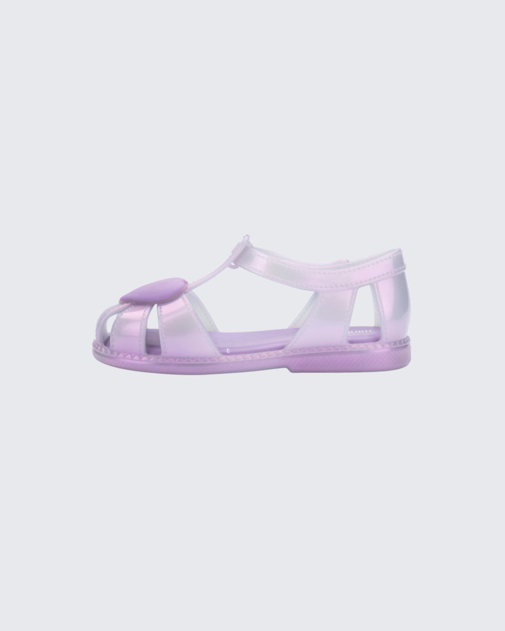 Mini Melissa Hip Heart lila 3D kalp detaylı sandalet yan profil, hafif Melflex taban yaz modeli