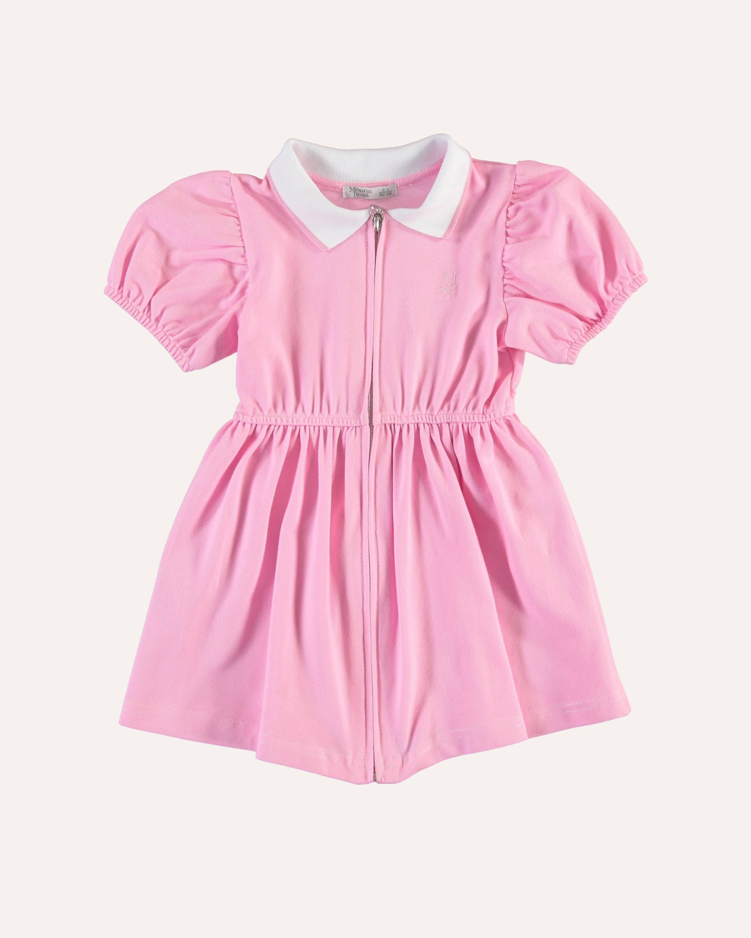 Monna Rosa pembe örme kız çocuk elbisesi, Peter Pan yaka, önden fermuar ve balon kol, önden görünüm