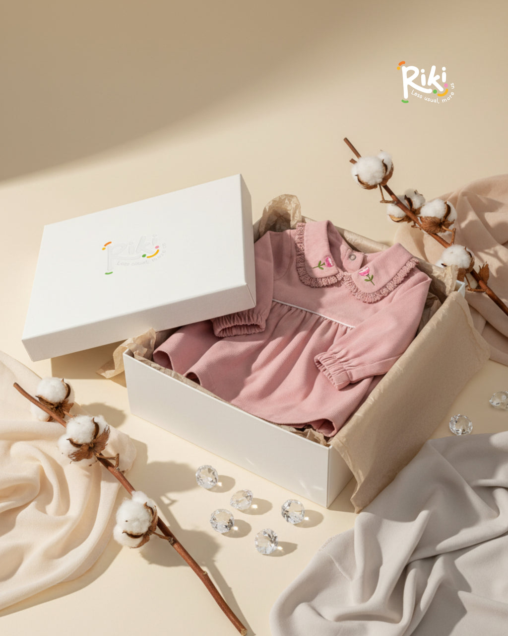 Crystal Baby İnce Fitilli Kadife Dantelli Nakışlı Kız Bebek Elbise