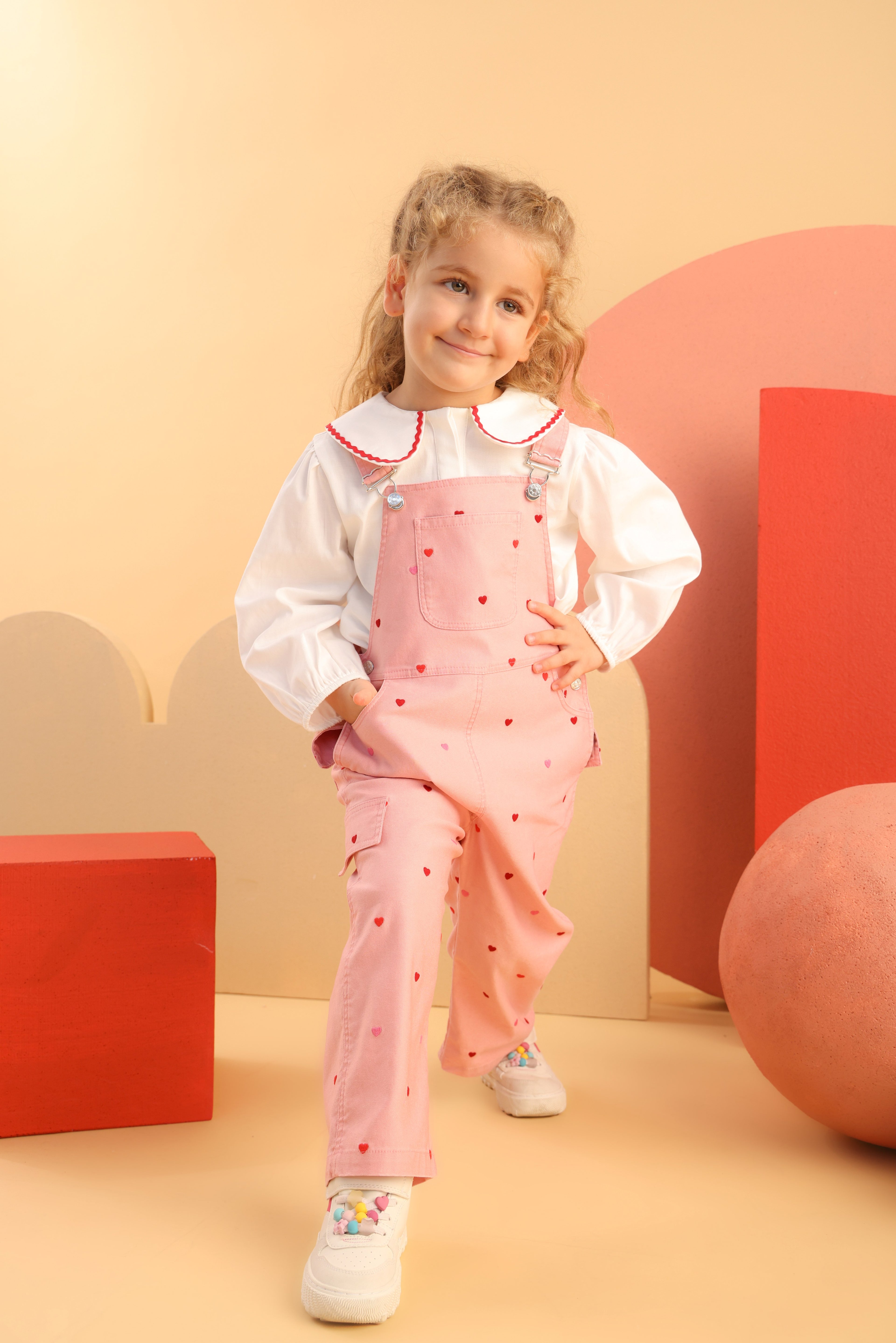 Patique SweetHearts Denim Salopet Set – Yumuşak Denim + Scallop Yakalı Gömlek