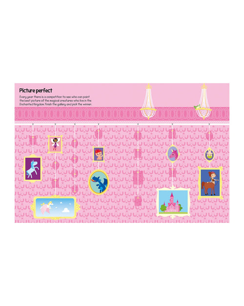 Magical Creatures sticker kitabında pembe galeri duvarı, boş çerçevelerle Picture perfect sahnesi