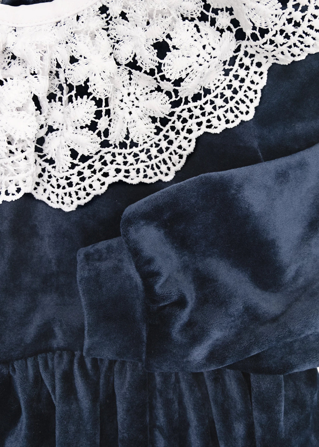 Dantel Yaka Yumuşacık Lacivert Kadife Minik Kız Çocuk Elbise